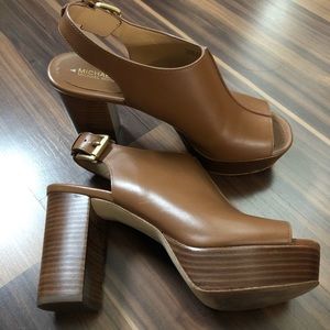 Michael Kors Brown Platform Mules Size 8